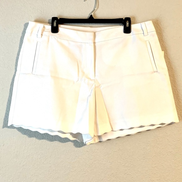 Anne Klein Pants - Anne Klein Scalloped White Shorts